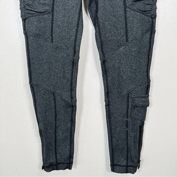 Lululemon Womens Size 4 Camel Cargo Pant - Picture 7 of 14